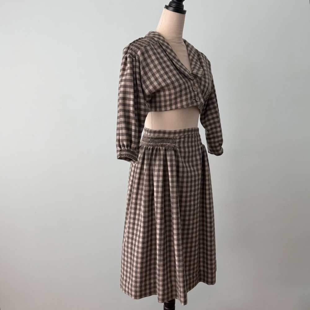 Vintage 2-Piece Brown Gingham Skirt & Crop Top Set | XS - Picture 8 of 13